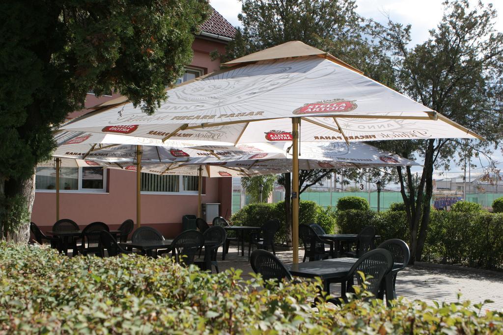 Hotel Pamira Sibiu Exterior foto