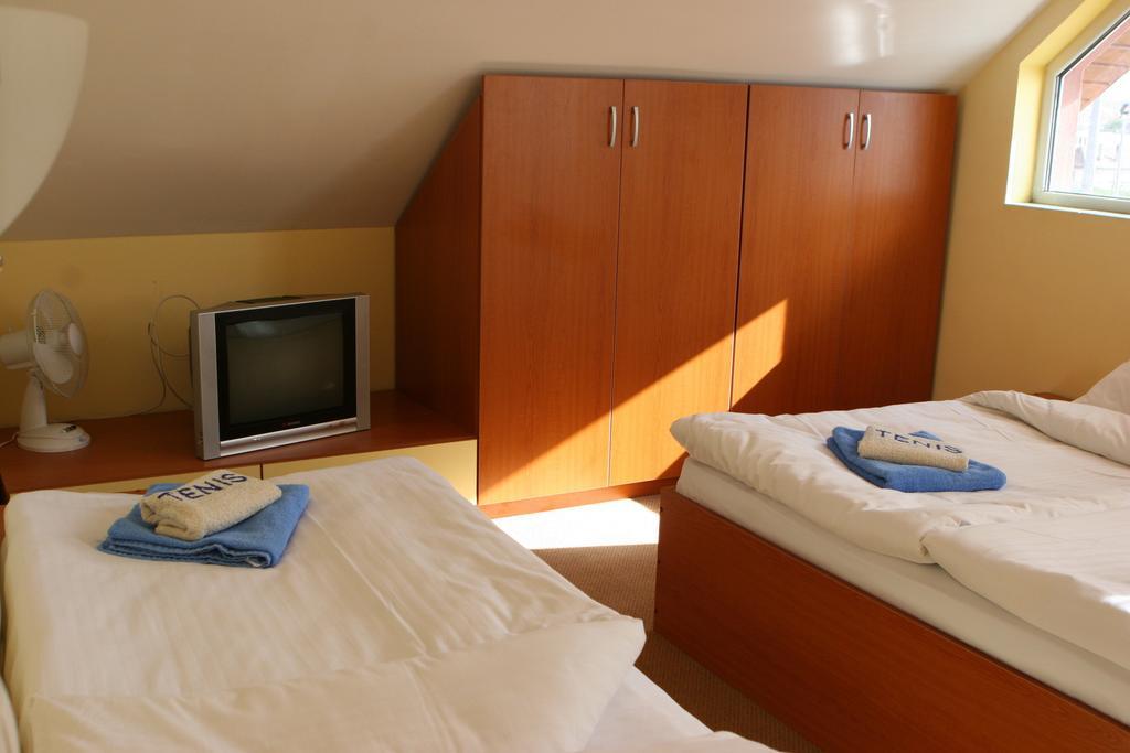 Hotel Pamira Sibiu Quarto foto